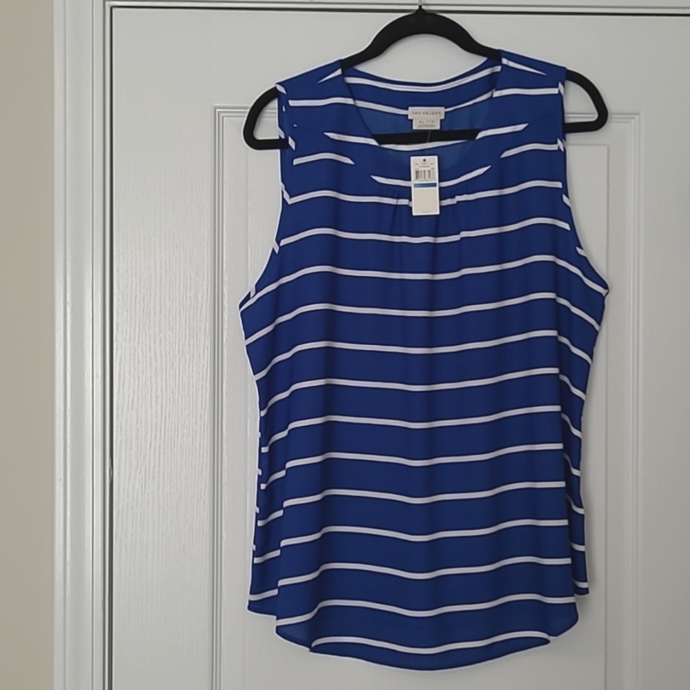 NWT Van Heusen Top
